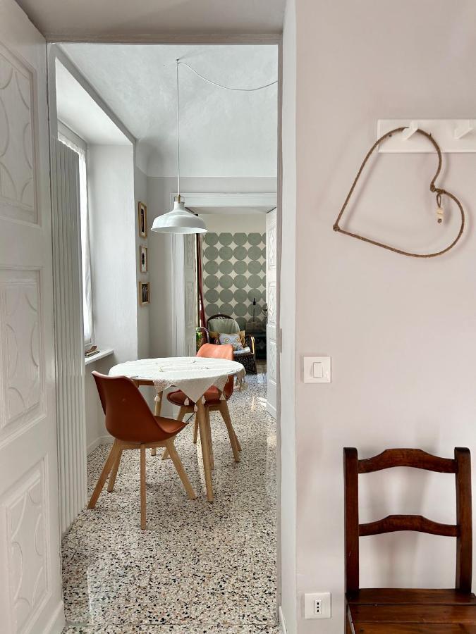 Casa Mafalda Trilocale In Centro Biella Exterior foto