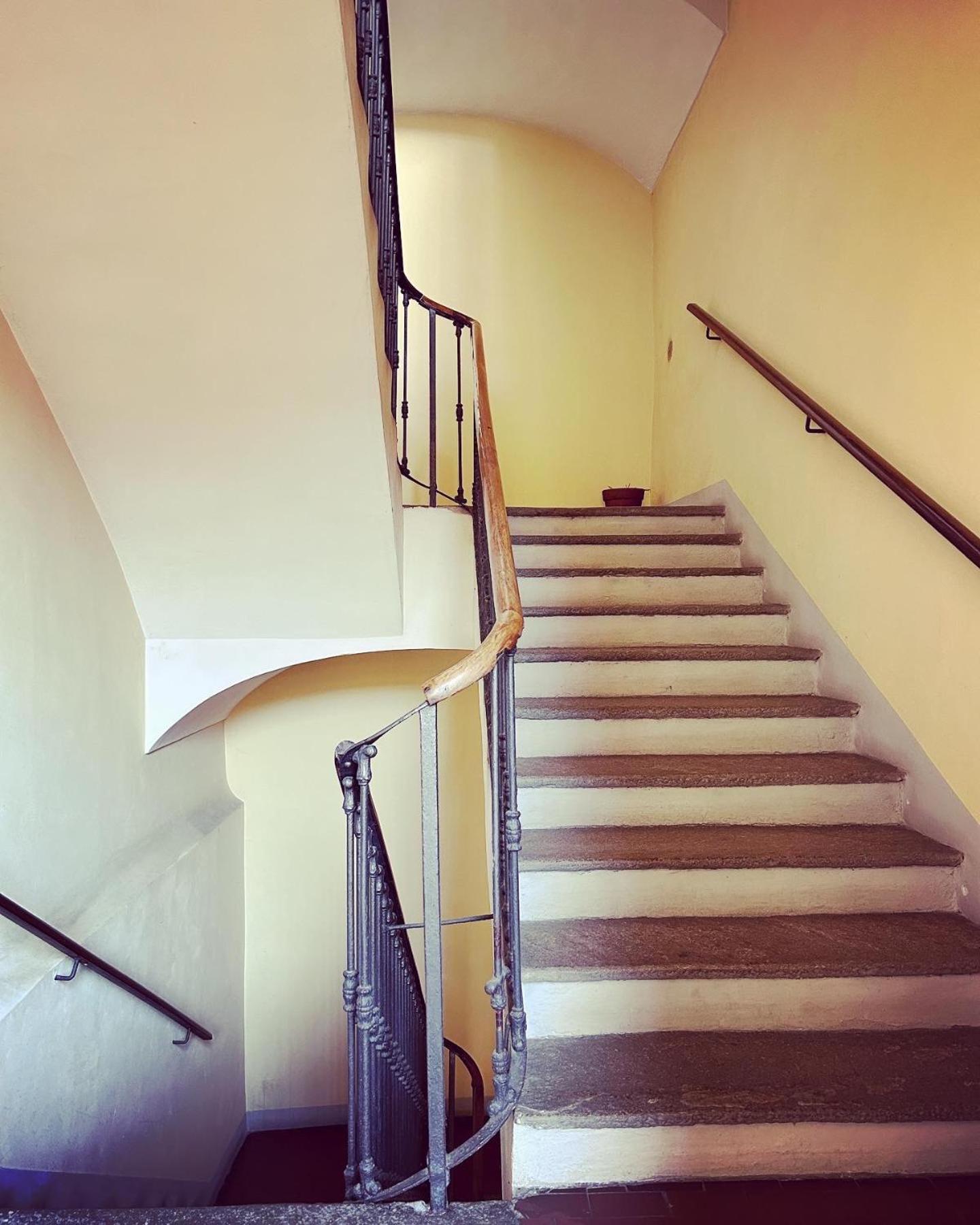 Casa Mafalda Trilocale In Centro Biella Exterior foto